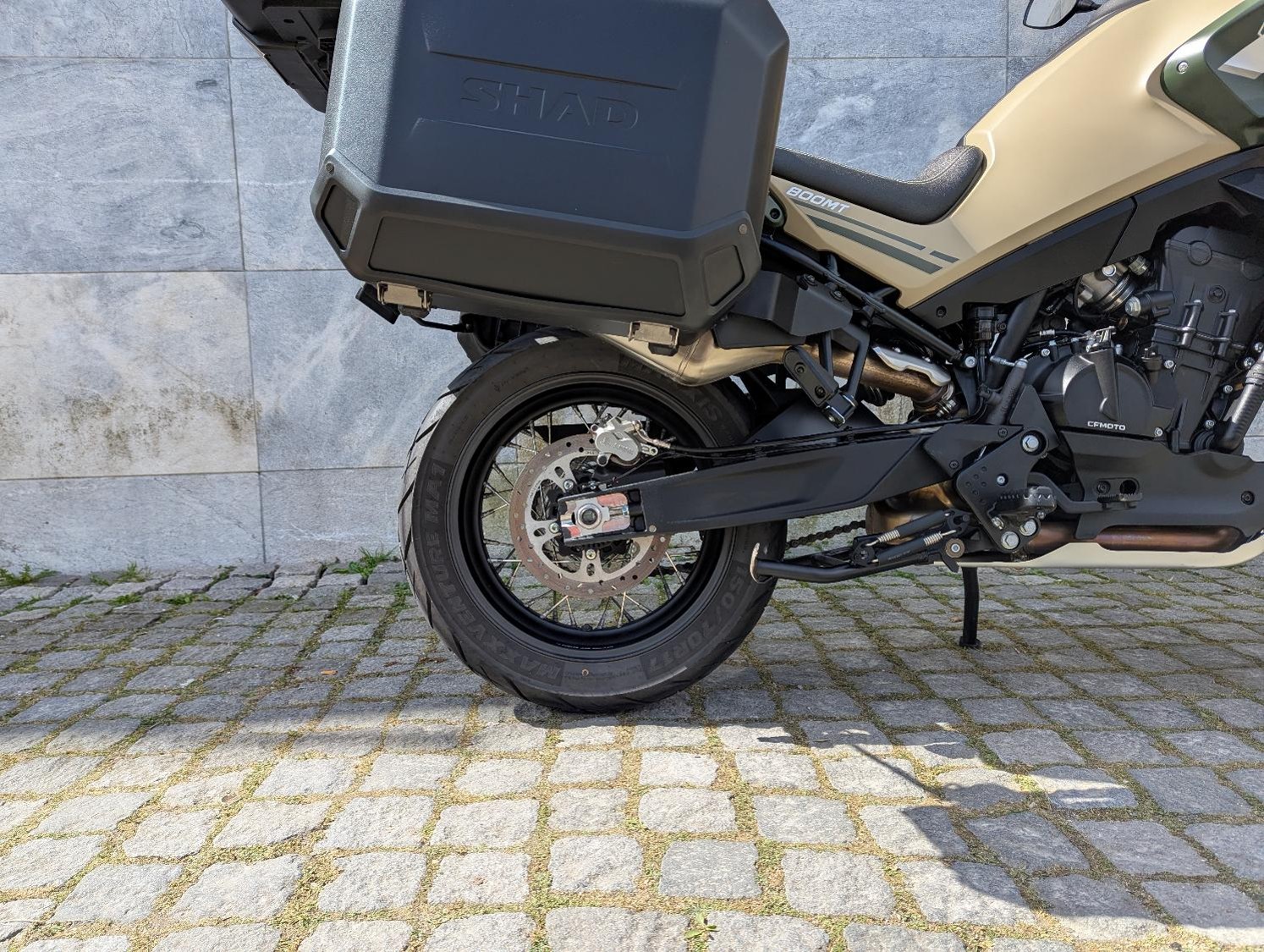 CFMOTO 800MT