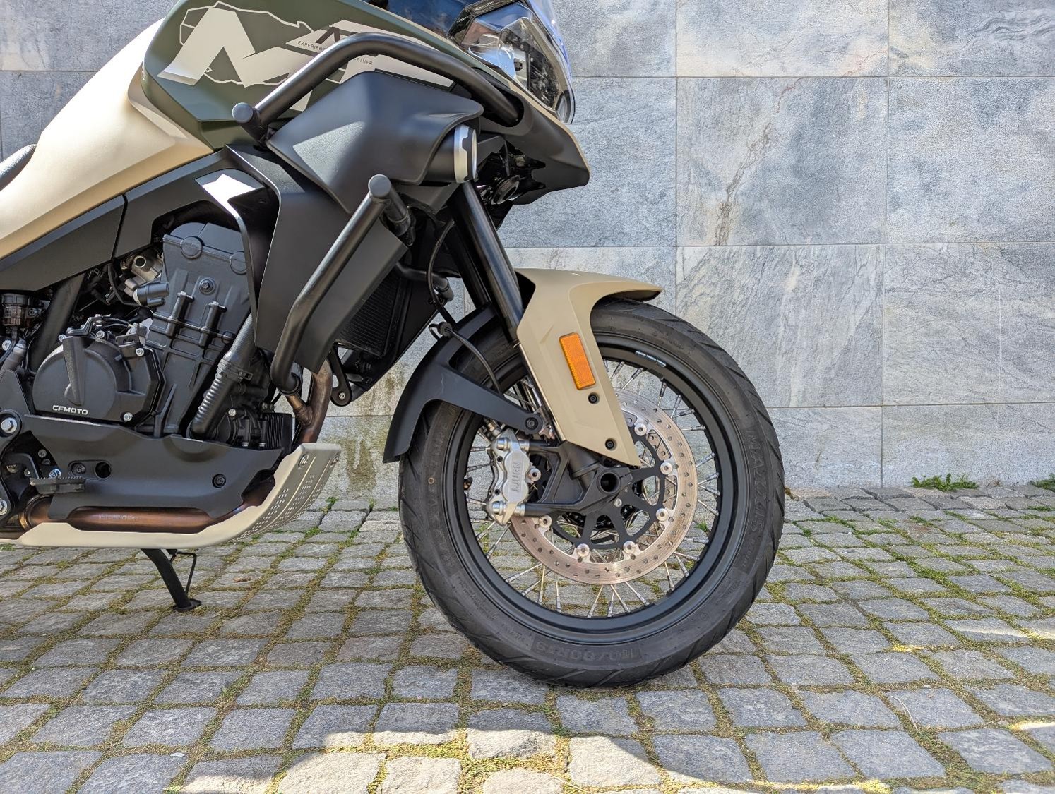 CFMOTO 800MT
