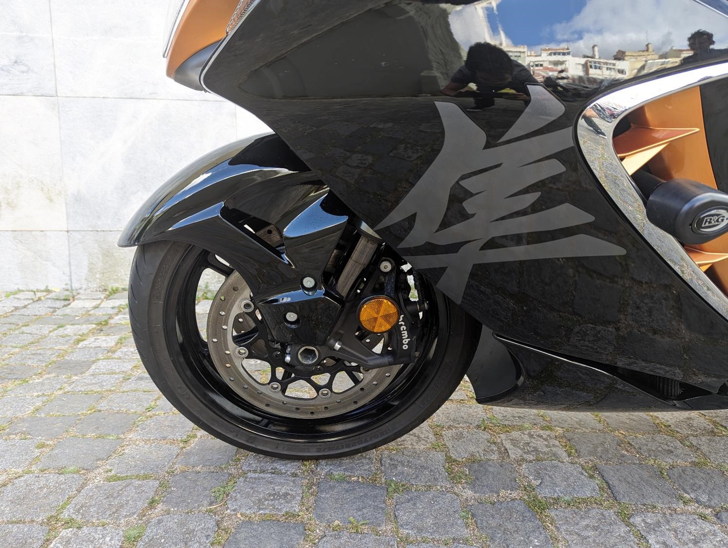 SUZUKI GSX1300 HAYABUSA