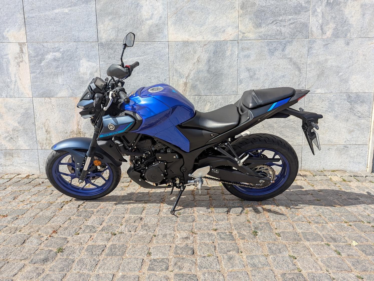 YAMAHA MT-03 2023