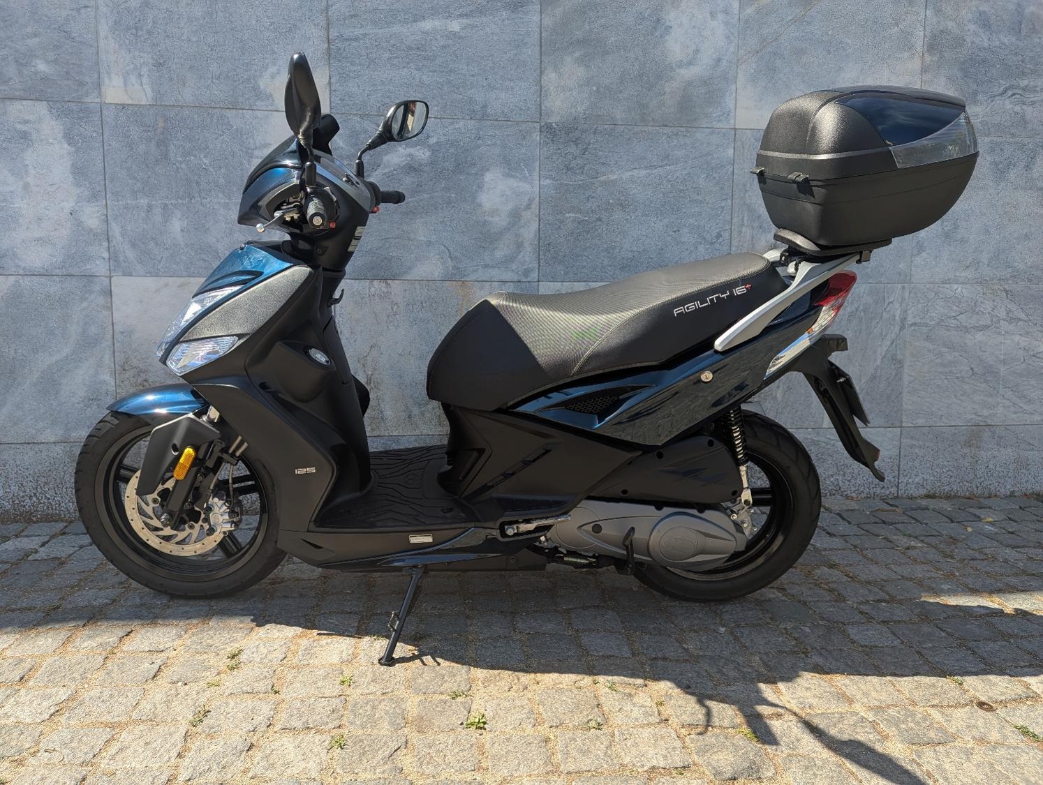 KYMCO AGILITY 125 – Moto de Serviço