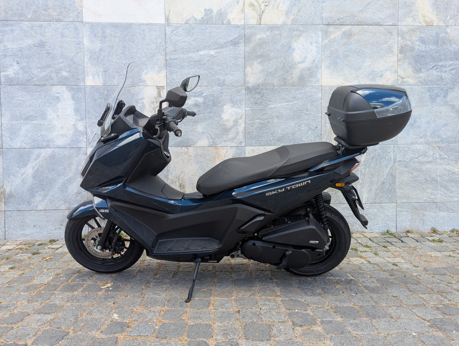 KYMCO SKYTOWN 125 – Moto de Serviço